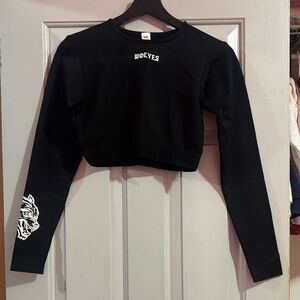 Darc Sports Wolves Black Cropped Long-Sleeve Top Seamless